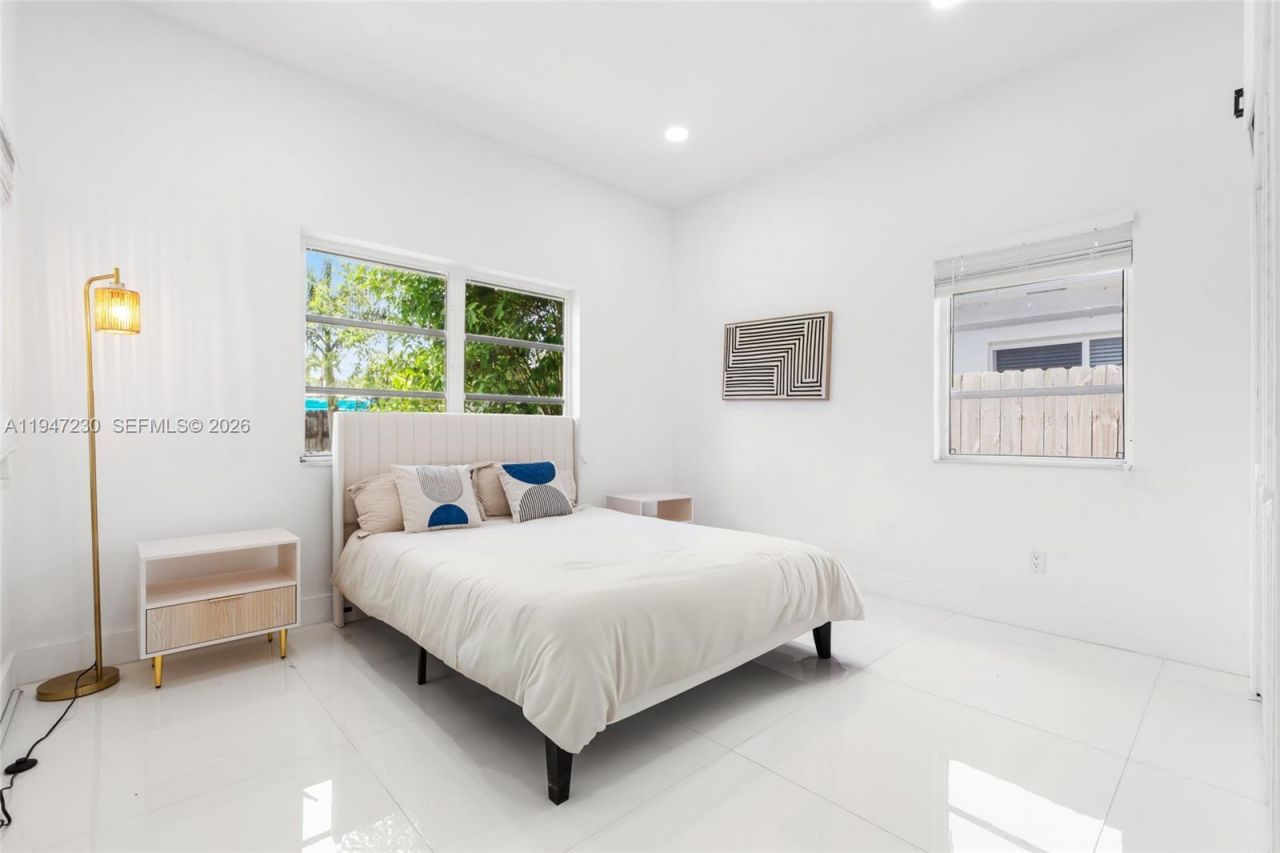 1581 Normandy Dr , Miami Beach, FL 33141 Photo