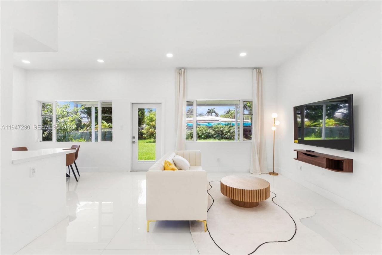 1581 Normandy Dr , Miami Beach, FL 33141 Photo