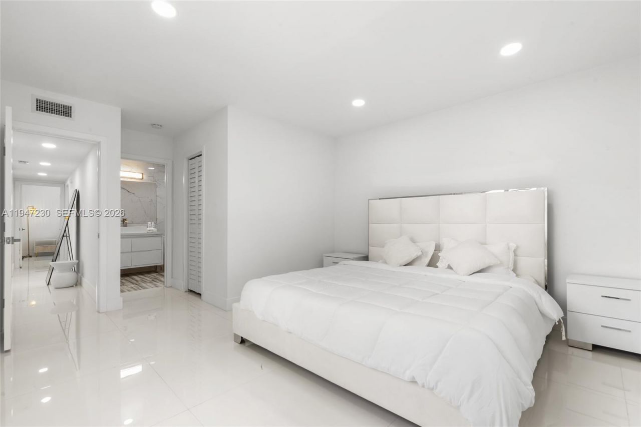 1581 Normandy Dr , Miami Beach, FL 33141 Photo