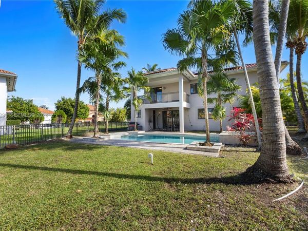 18832 SW 77th Ct, Cutler Bay, FL 33157