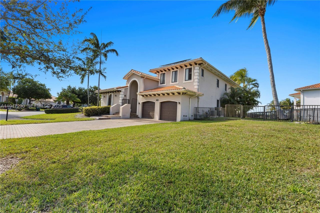 18832 SW 77th Ct, Cutler Bay, FL 33157 Photo