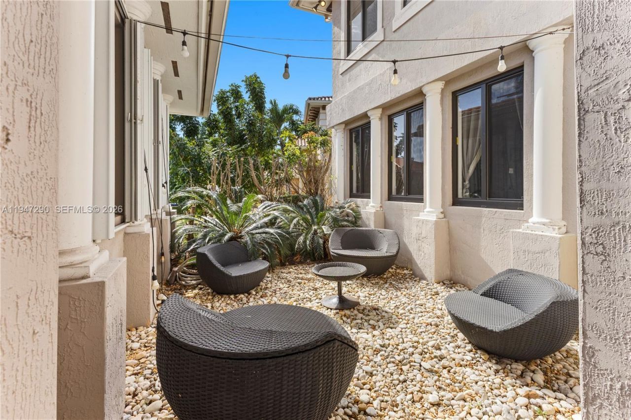 18832 SW 77th Ct, Cutler Bay, FL 33157 Photo