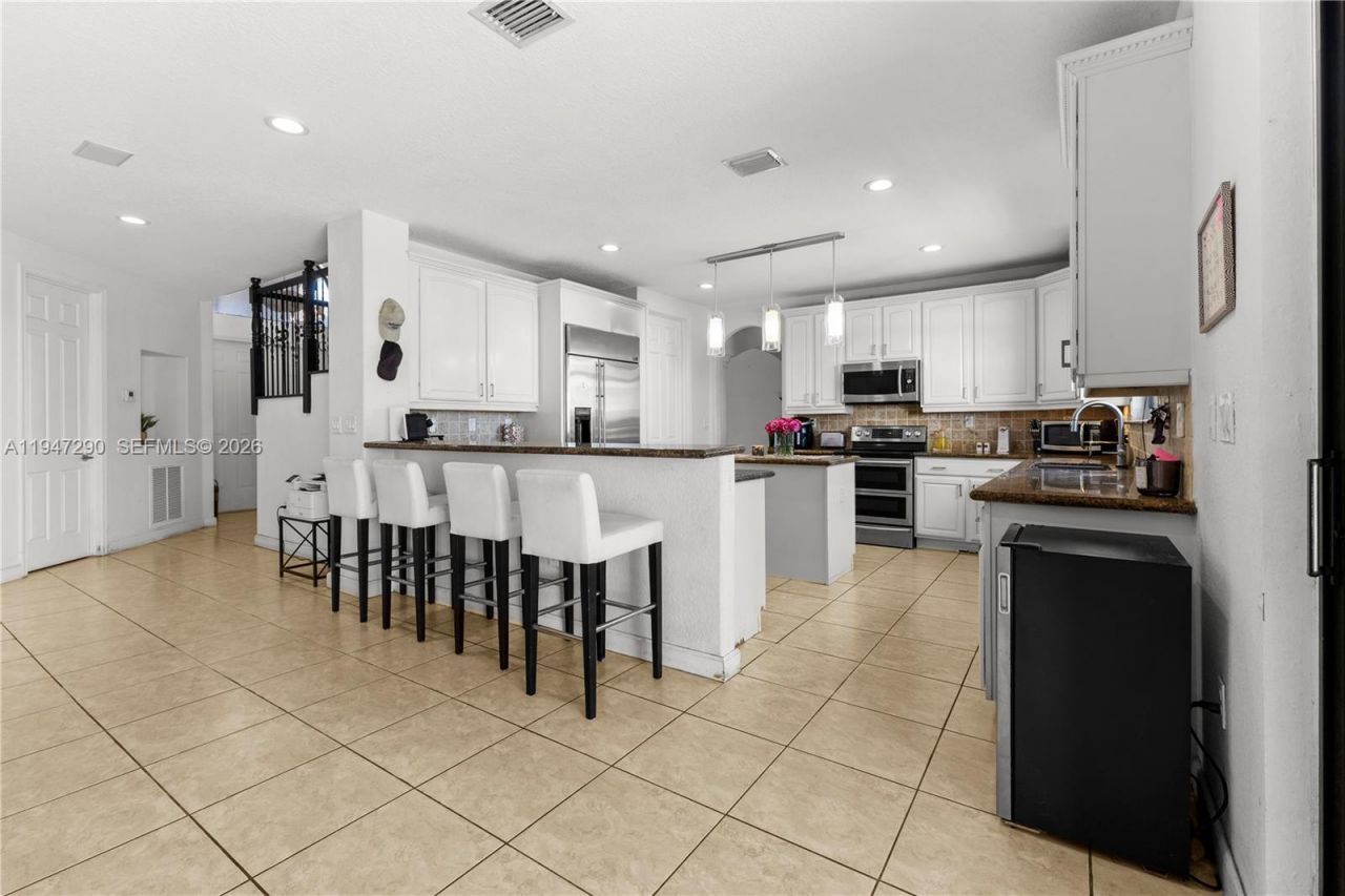 18832 SW 77th Ct, Cutler Bay, FL 33157 Photo