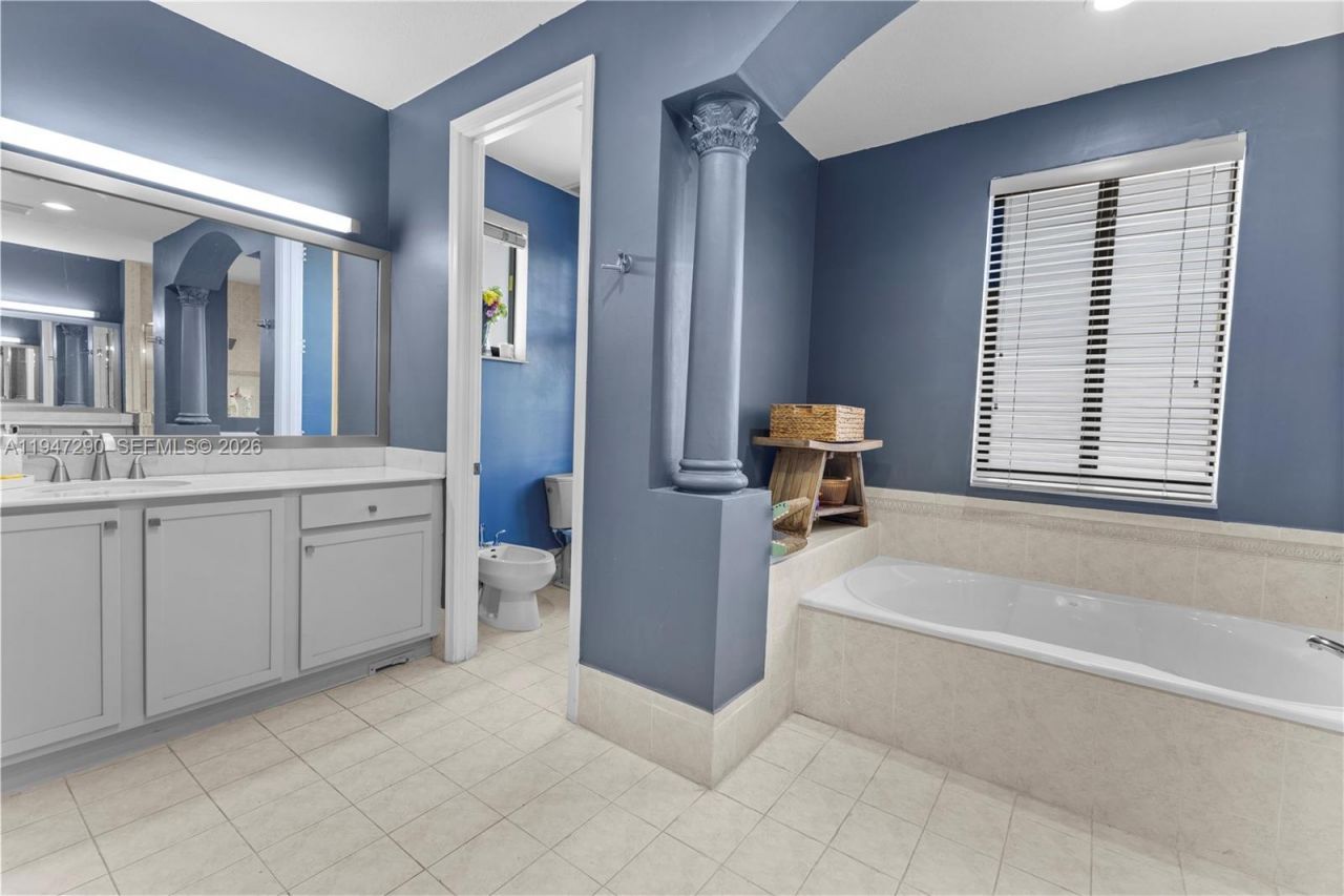 18832 SW 77th Ct, Cutler Bay, FL 33157 Photo