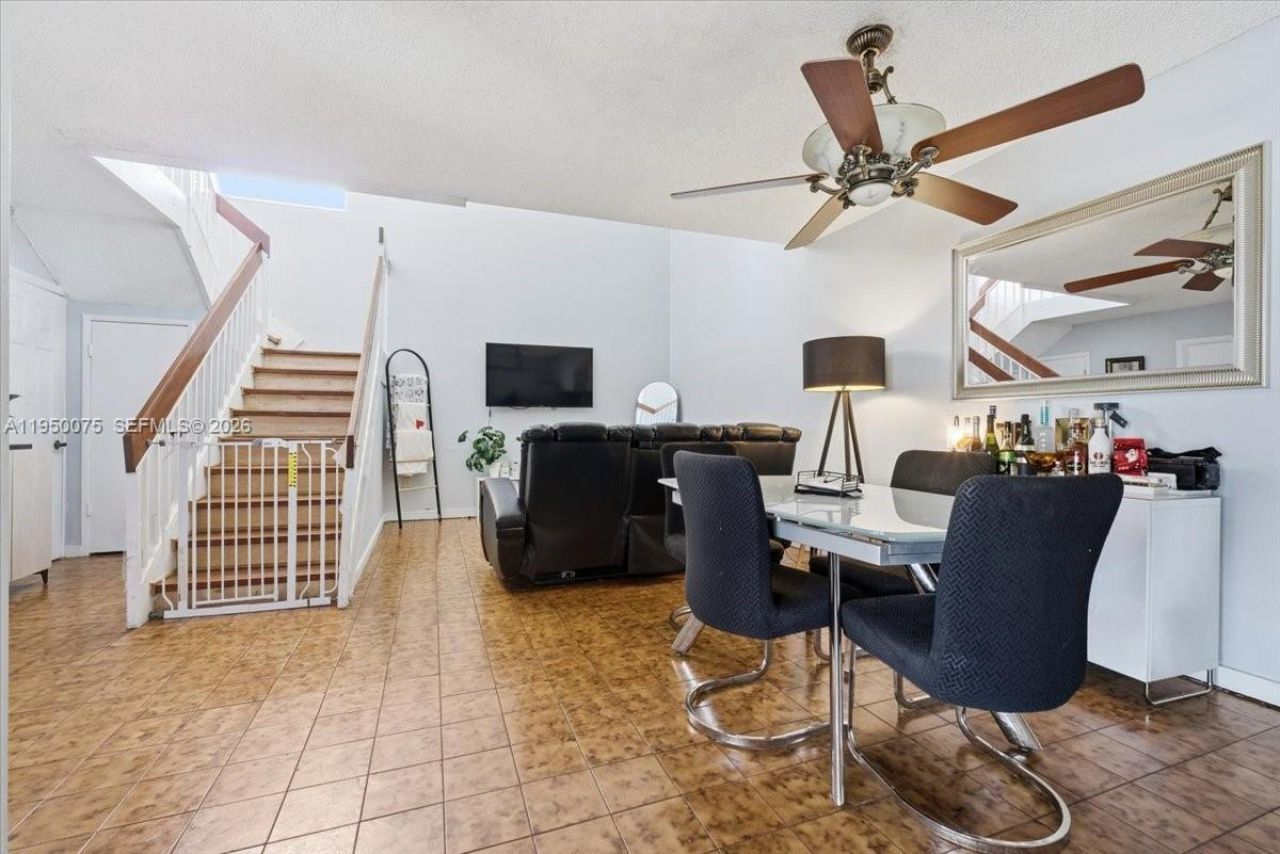 10133 NW 5th Ter, Unit 3-6, Miami, FL 33172 Photo