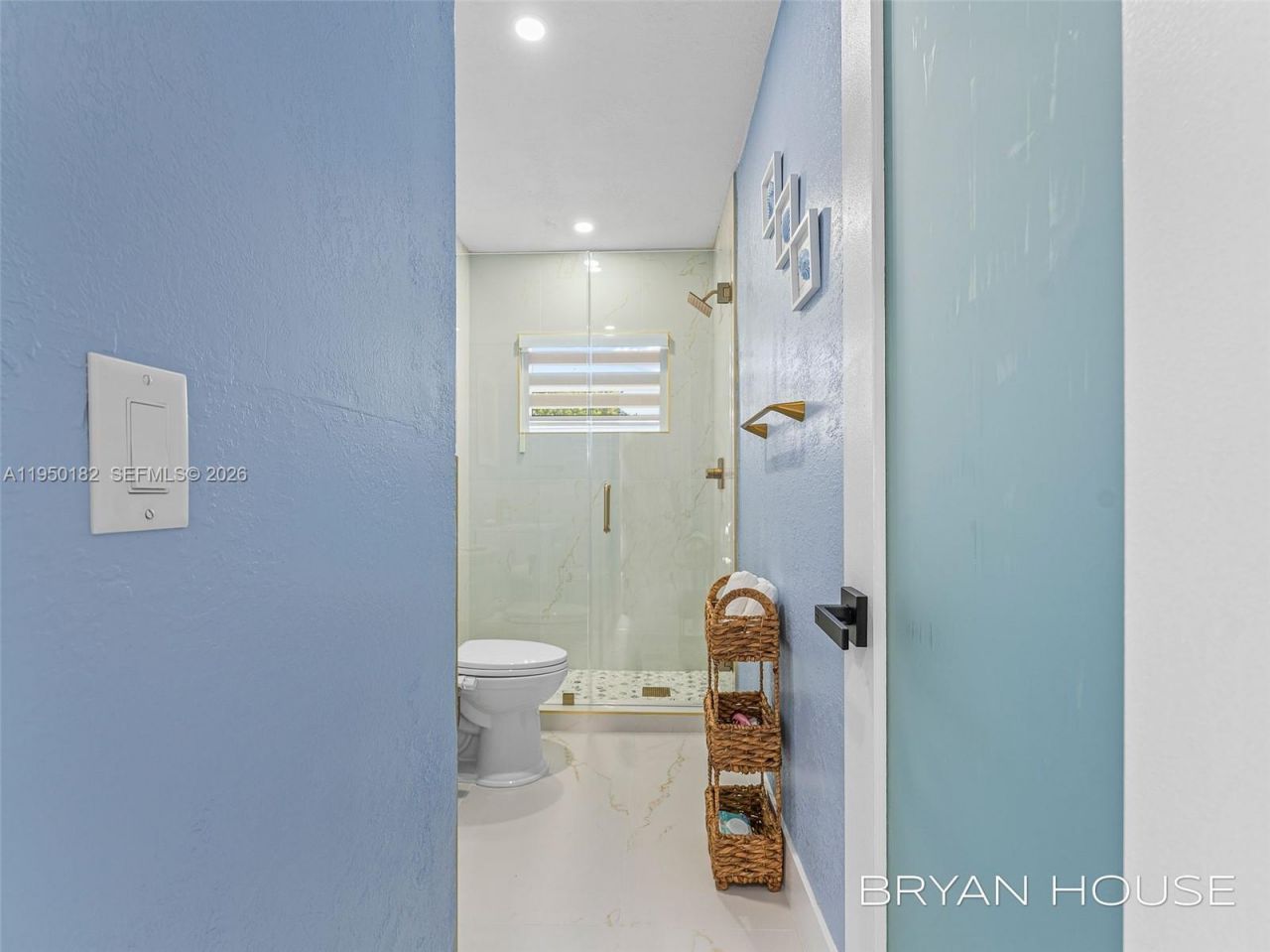 3341 NW 20th St, Miami, FL 33142 Photo