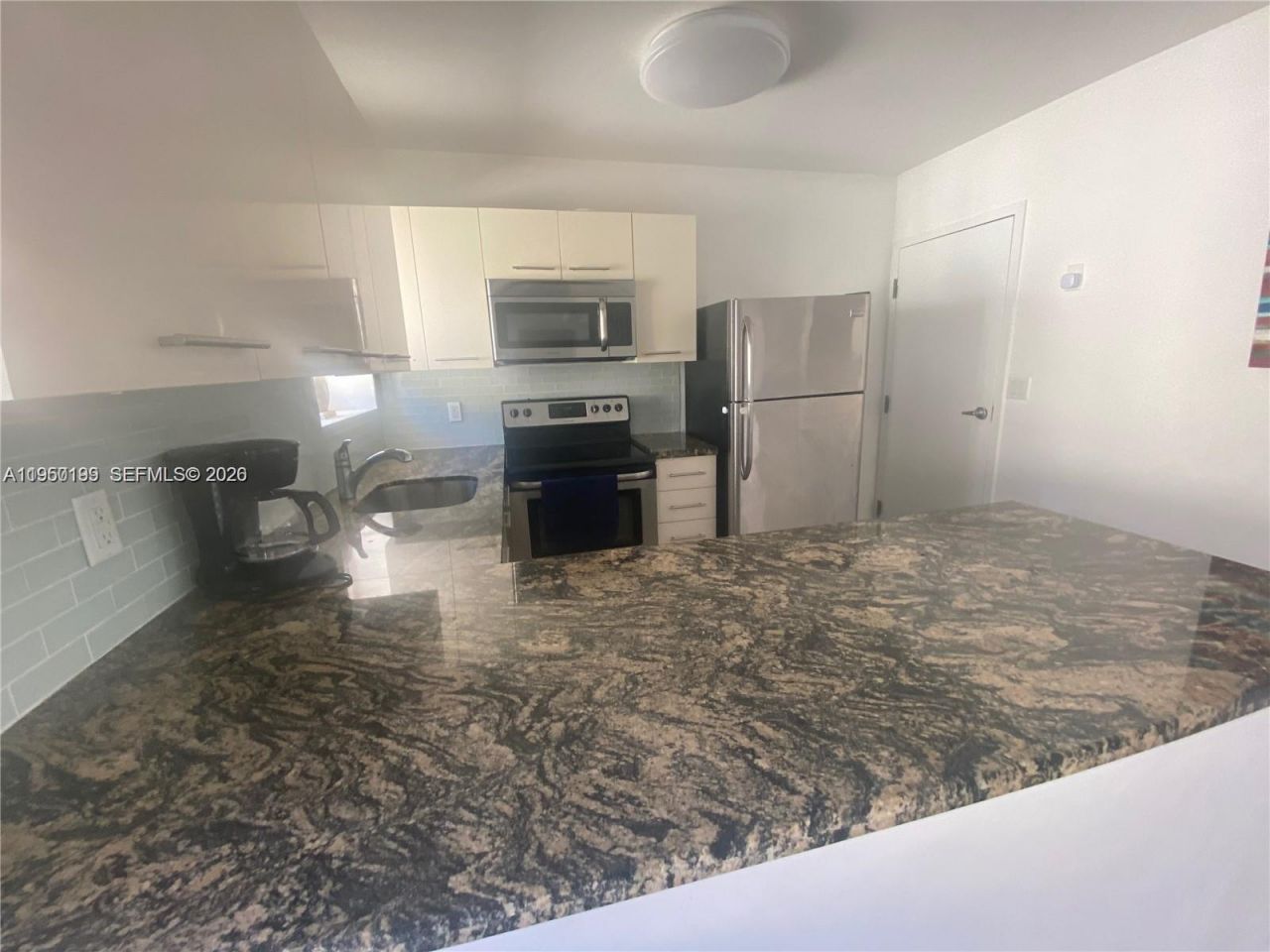 625 77th St, Miami Beach, FL 33141 Photo