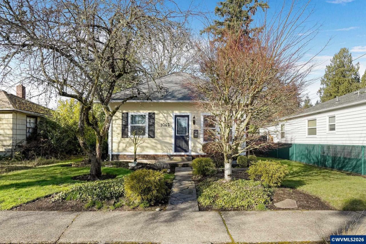 1065 22nd St Ne, Salem, OR 97301 Main Photo