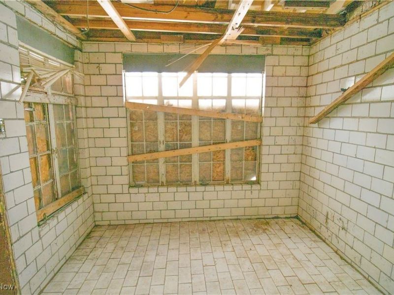 9521 Union Avenue, Cleveland, OH 44105 Photo 14