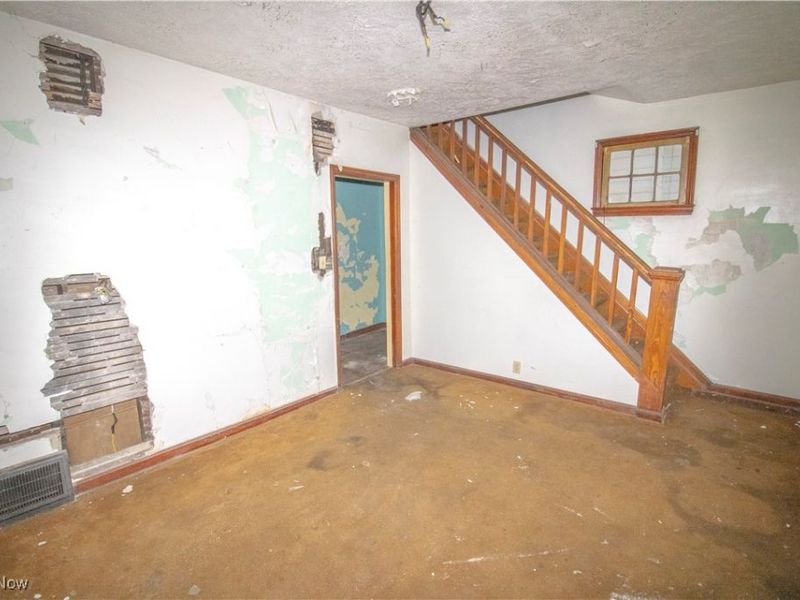 9521 Union Avenue, Cleveland, OH 44105 Photo 3