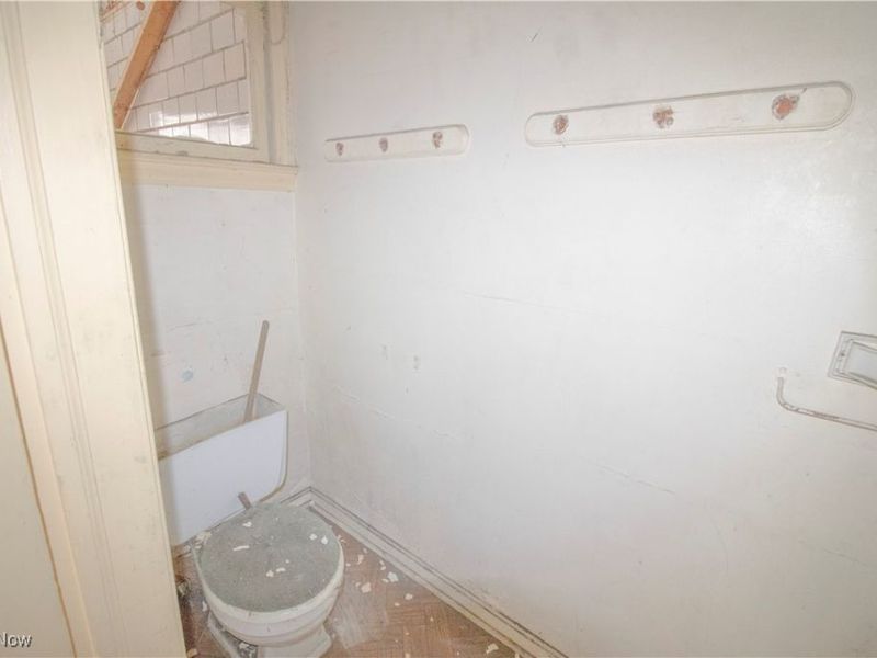 9521 Union Avenue, Cleveland, OH 44105 Photo 6