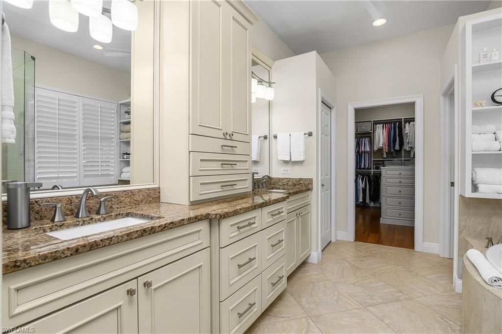 9035 Windswept Dr, Estero, FL 34135 Photo