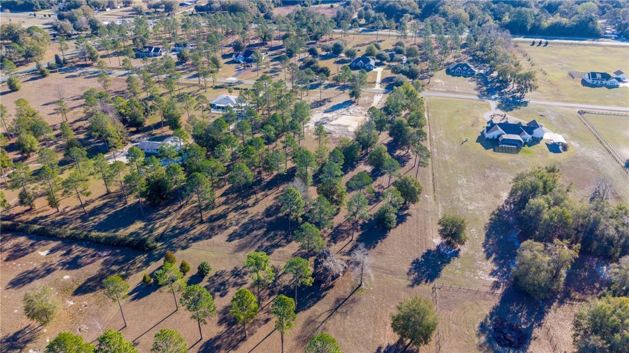 280 SW Marynick Drive, High Springs, FL 32643 Photo