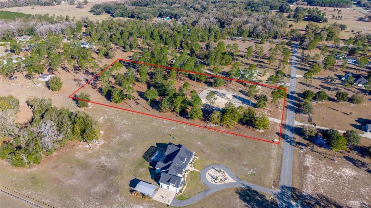 280 SW Marynick Drive, High Springs, FL 32643 Photo