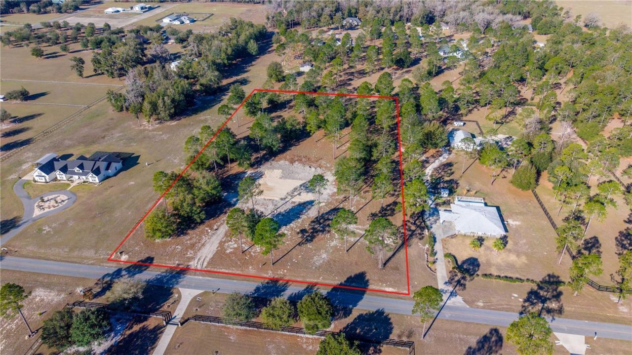 280 SW Marynick Drive, High Springs, FL 32643 Photo