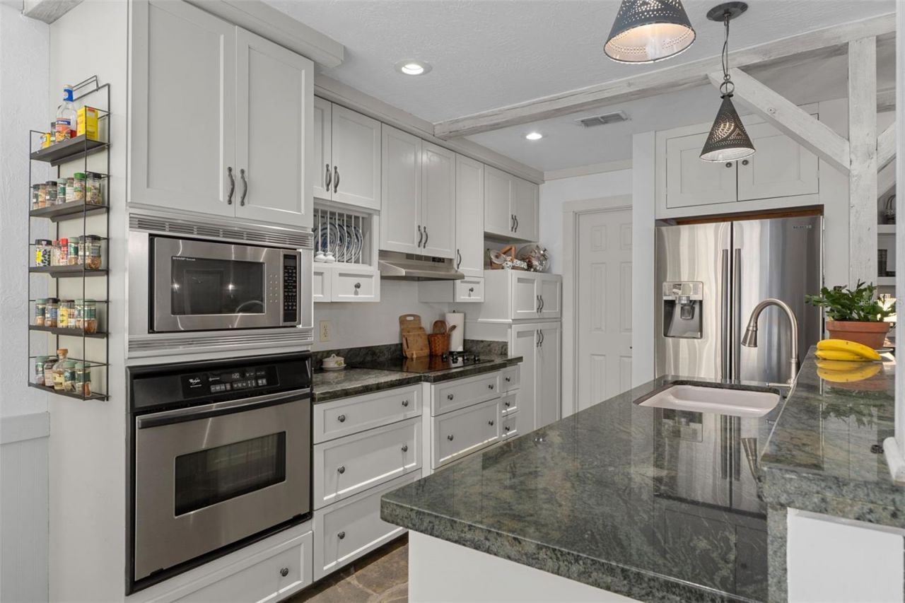 4210 W Horseshoe Drive, Beverly Hills, FL 34465 Photo