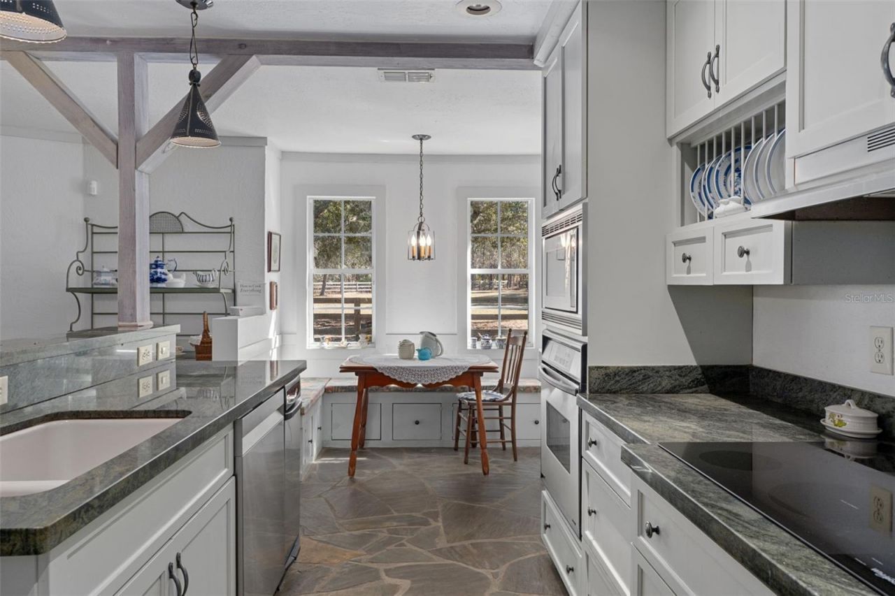 4210 W Horseshoe Drive, Beverly Hills, FL 34465 Photo