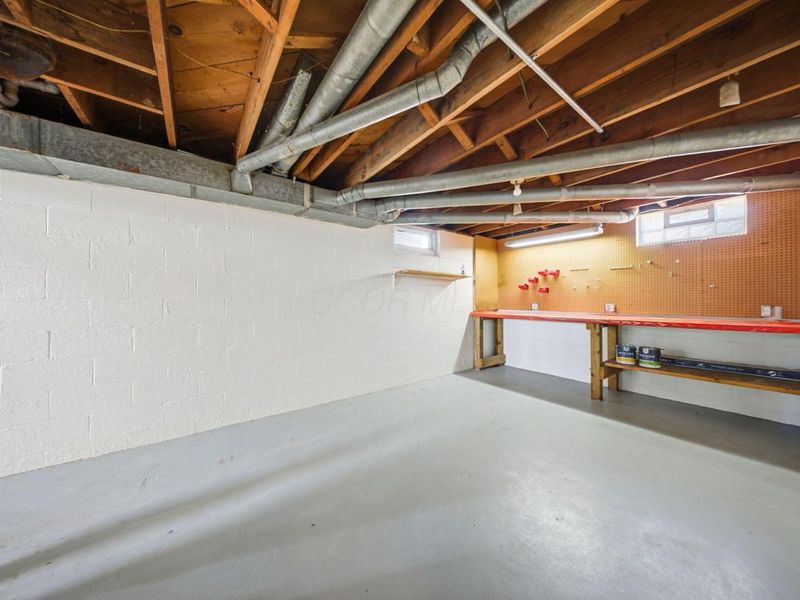 41 N Hampton Street, West Jefferson, OH 43162 Photo 29