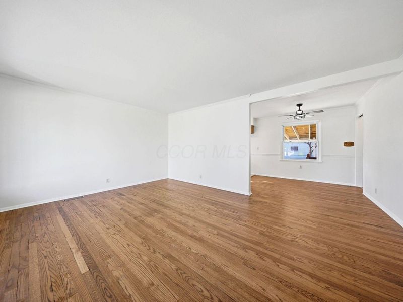 41 N Hampton Street, West Jefferson, OH 43162 Photo 5