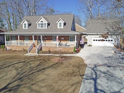 22 Ridge Lake Drive, Manning, SC 29102