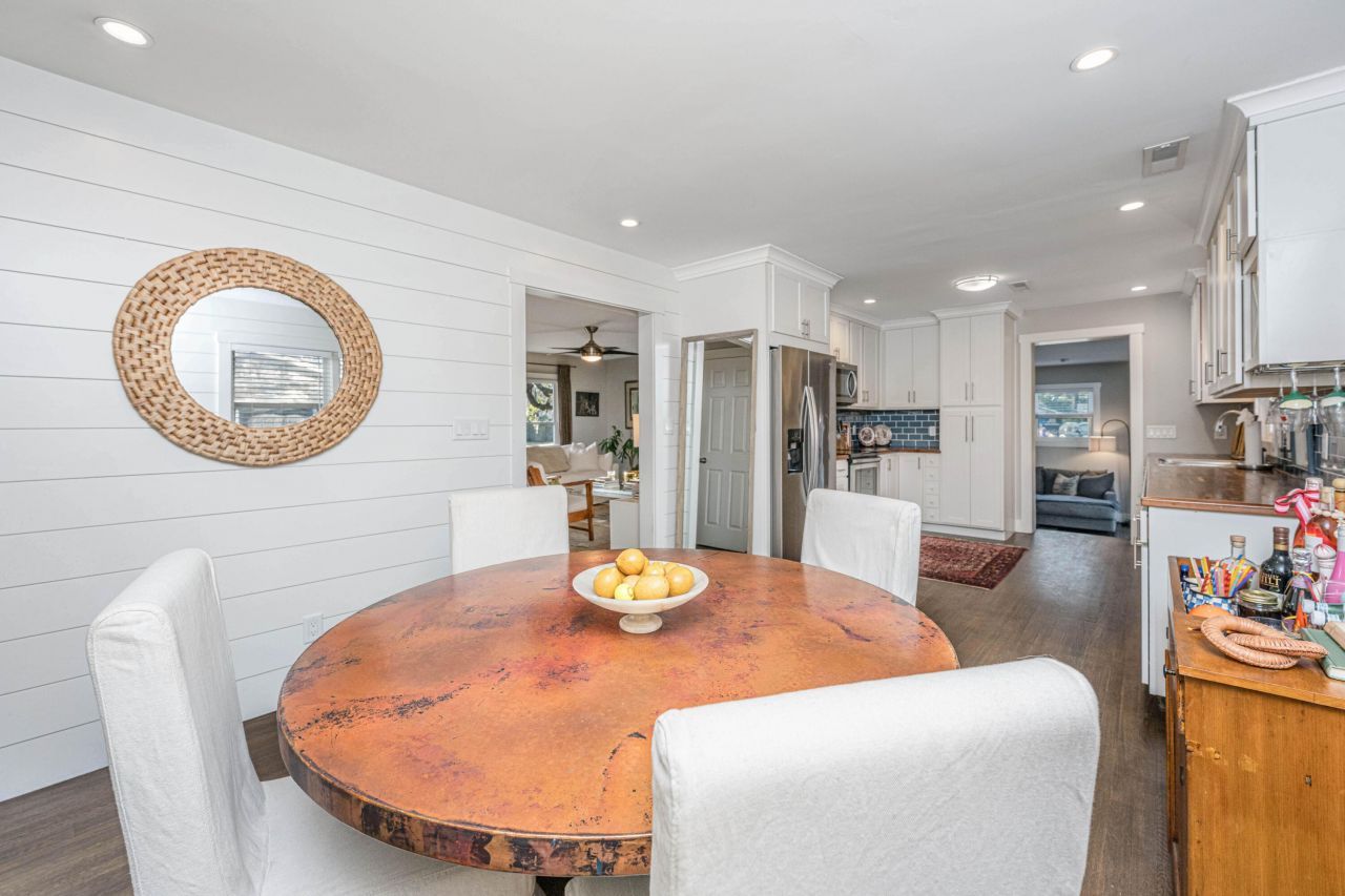 719 Swan Avenue Photo 14