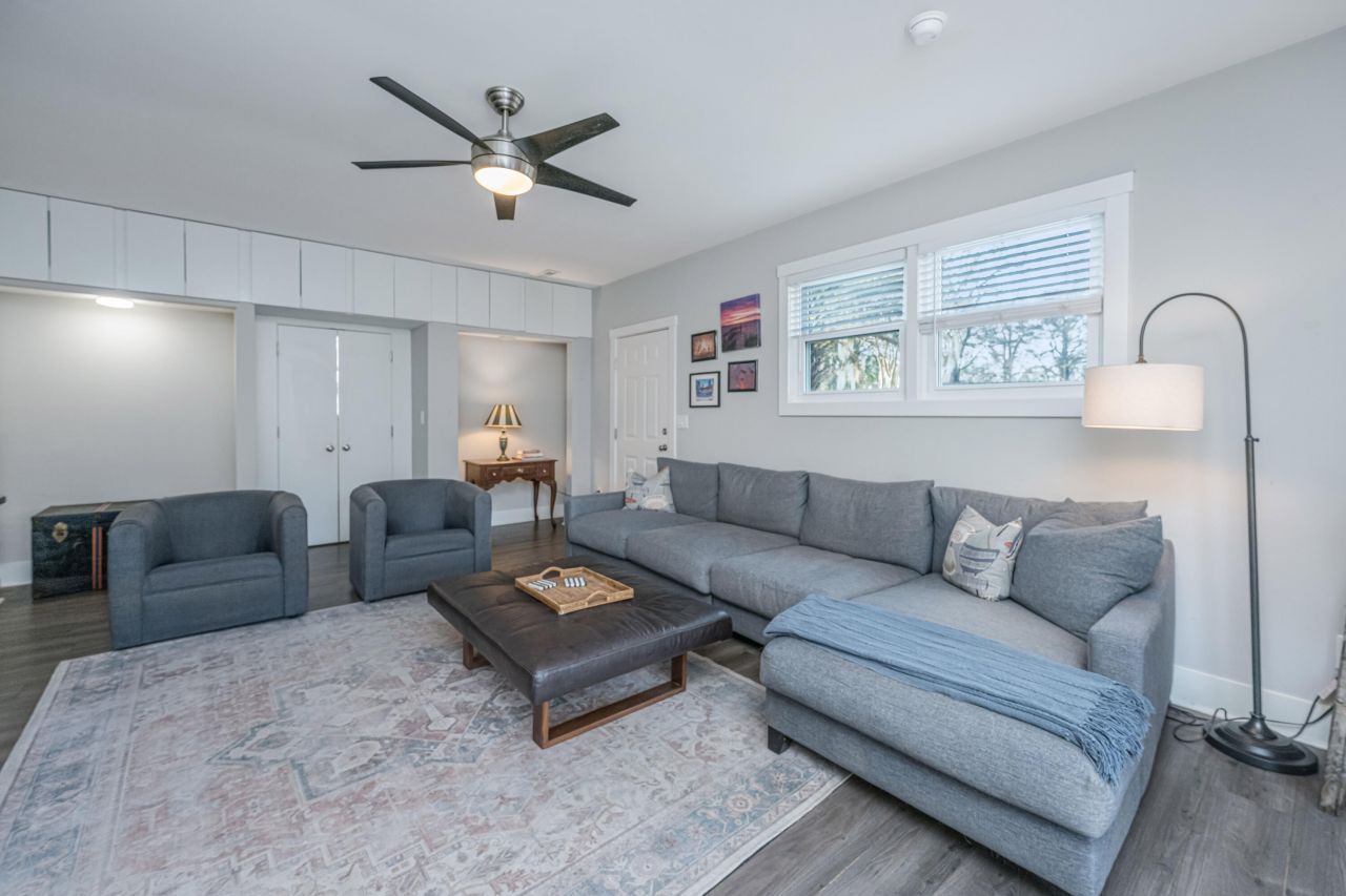 719 Swan Avenue Photo 22