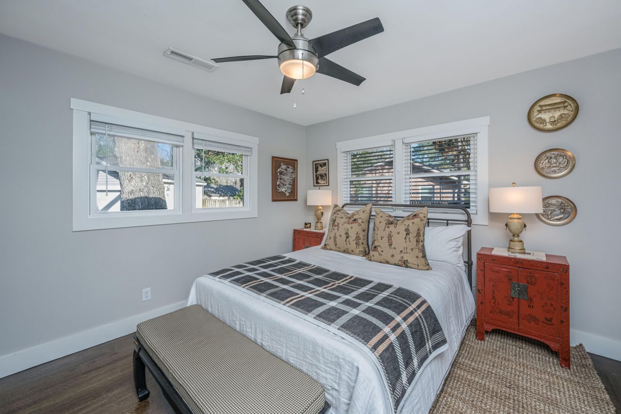 719 Swan Avenue Photo 31