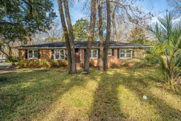 719 Swan Avenue photo 4