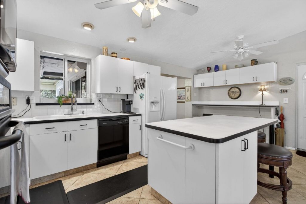 1432 SE 2nd Street, Pompano Beach, FL 33060 Photo