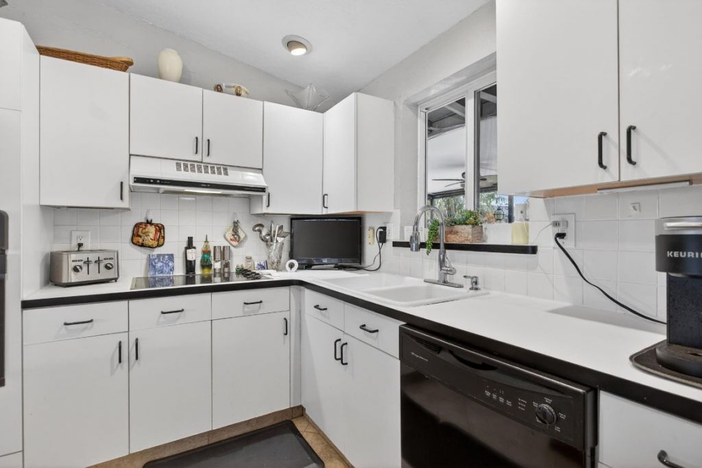 1432 SE 2nd Street, Pompano Beach, FL 33060 Photo