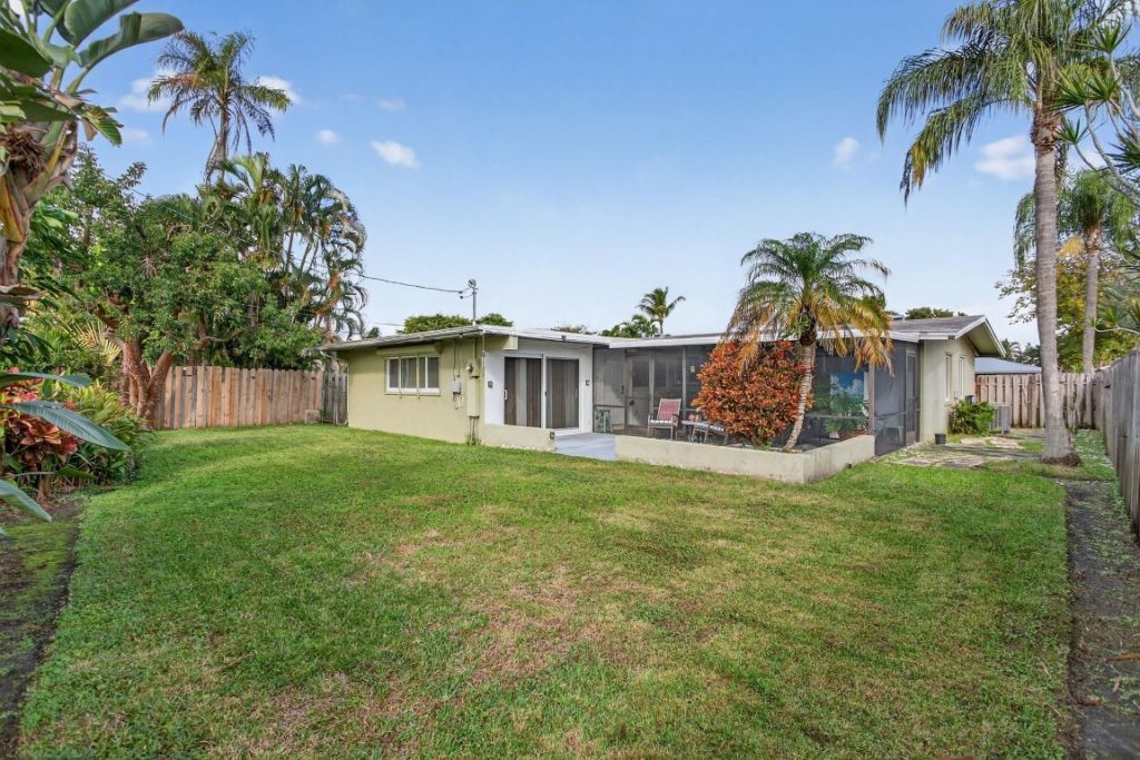 1432 SE 2nd Street, Pompano Beach, FL 33060 Photo