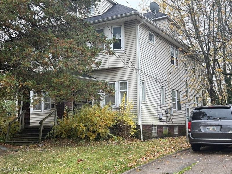 4170 E 113th Street, Cleveland, OH 44105 Photo 2