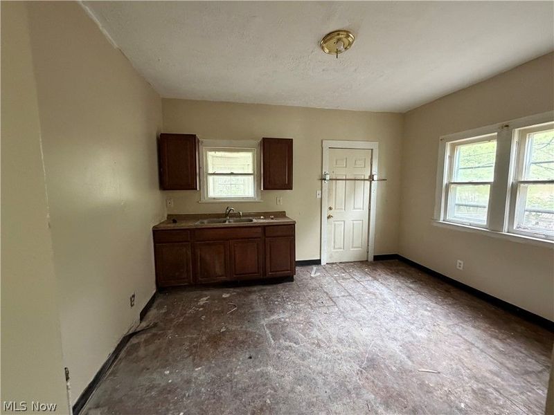 4170 E 113th Street, Cleveland, OH 44105 Photo 20