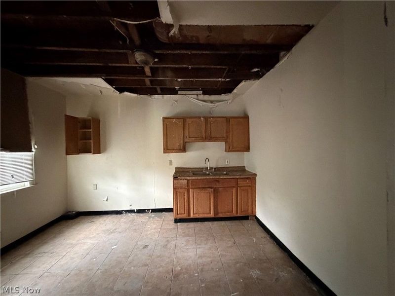 4170 E 113th Street, Cleveland, OH 44105 Photo 9
