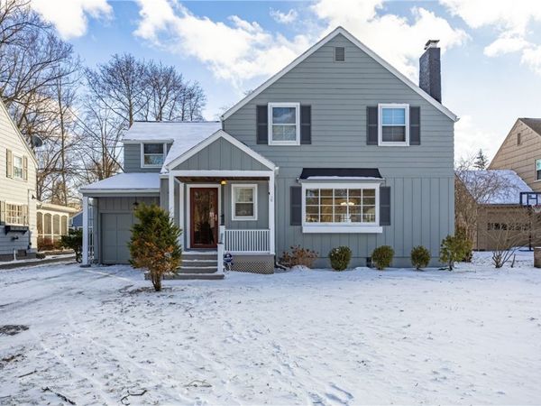 85 Stonybrook Drive, Rochester, NY 14618