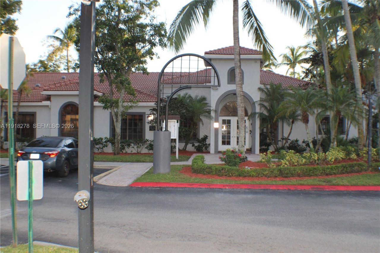 9044 W Atlantic Blvd, Unit 323, Coral Springs, FL 33071 Main Photo