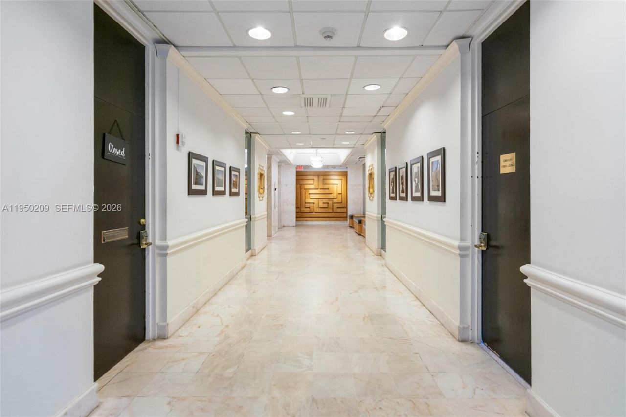 5750 Collins Ave, Unit 15E, Miami Beach, FL 33140 Photo