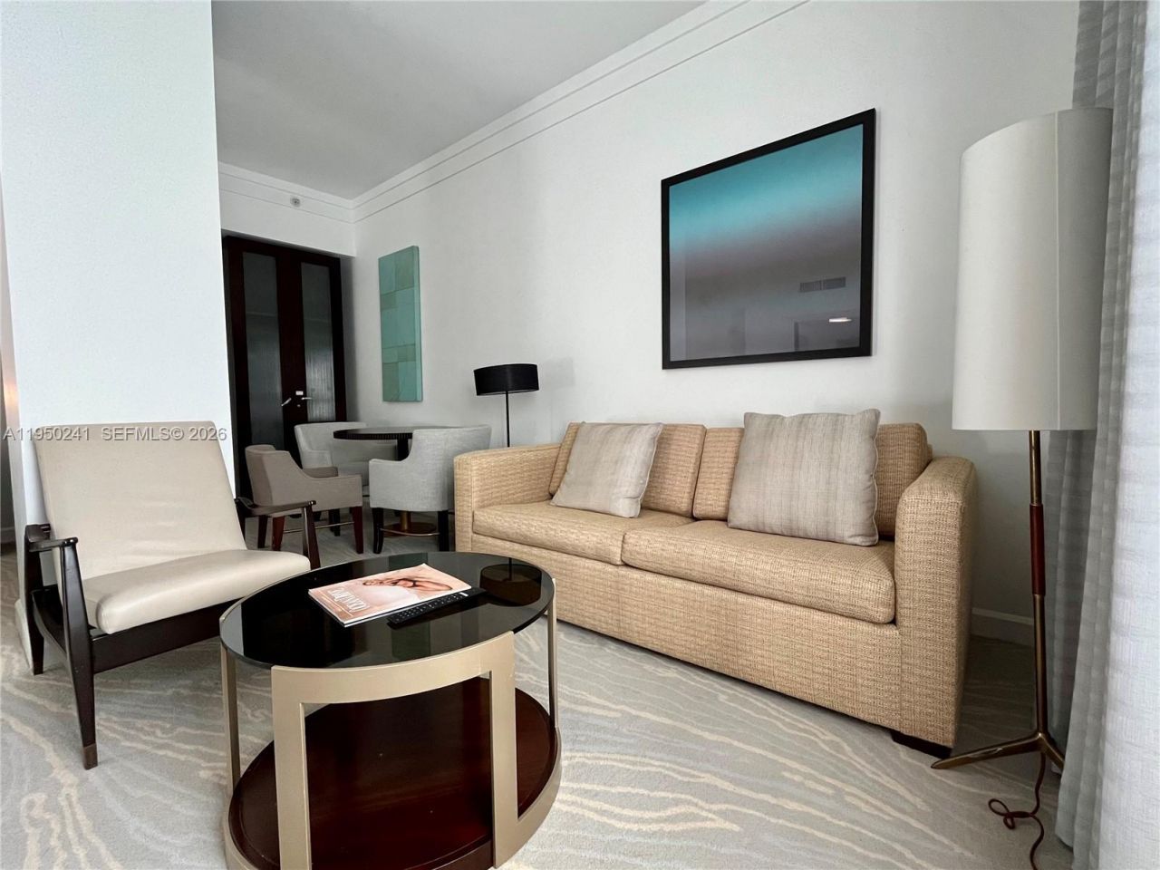 4391 Collins Ave, Unit 419, Miami Beach, FL 33140 Photo