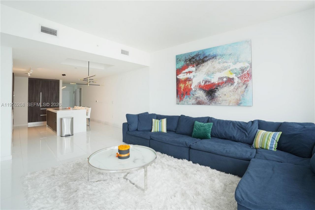 851 NE 1st Ave, Unit 2101, Miami, FL 33132 Photo