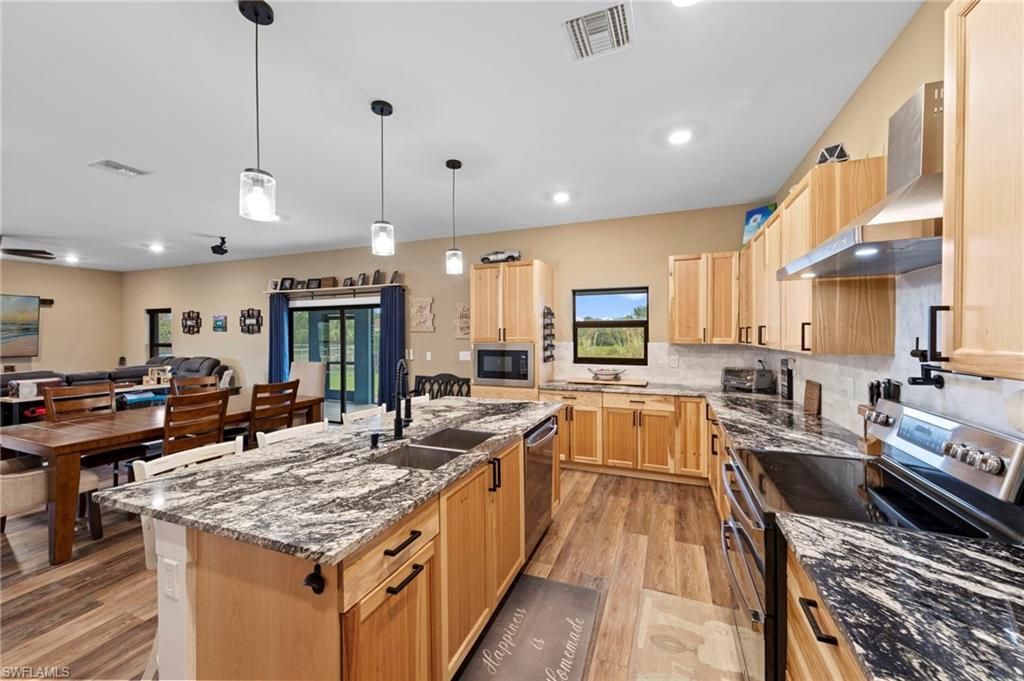 4215 15th St Sw, Lehigh Acres, FL 33976 Photo