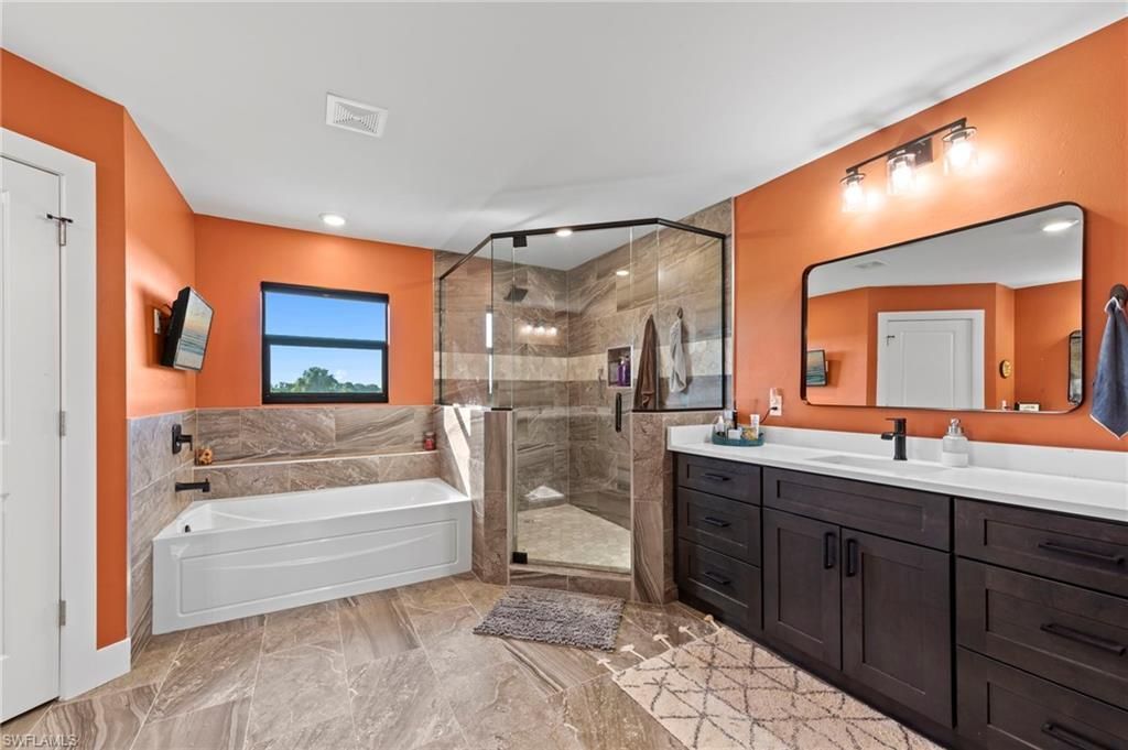 4215 15th St Sw, Lehigh Acres, FL 33976 Photo