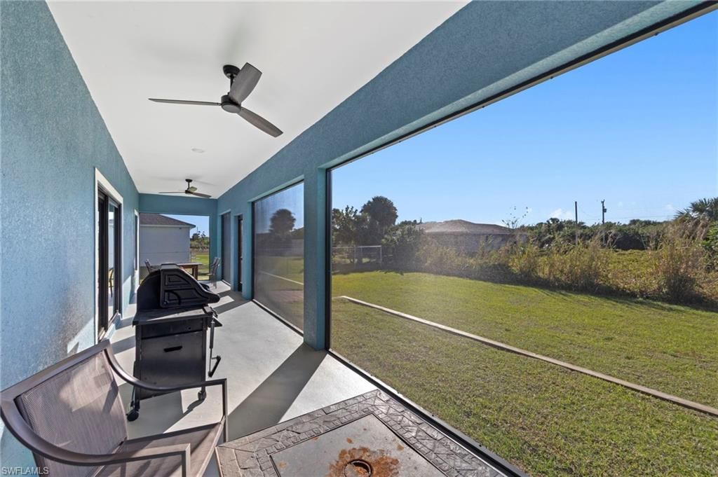 4215 15th St Sw, Lehigh Acres, FL 33976 Photo