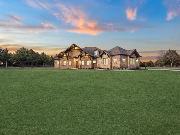 231 Geis Drive, Pottsboro, TX 75076