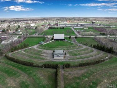 9950 Rochester Road, Middleport, NY 14105