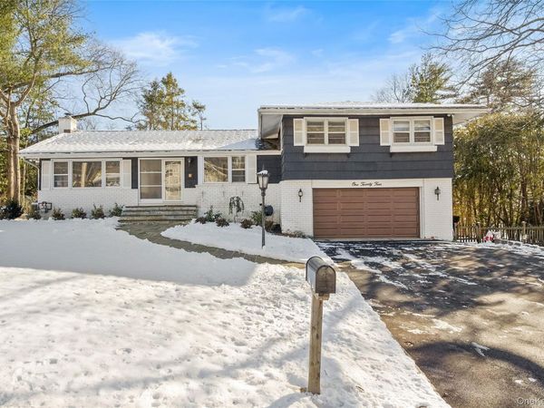 124 Hillandale Drive, New Rochelle, NY 10804