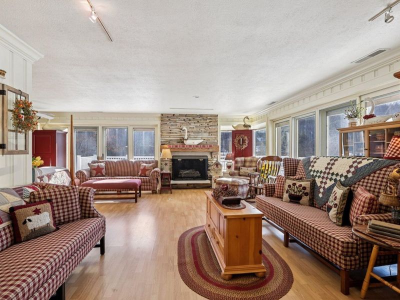 27720 Norris Road, Tippecanoe, OH 44699 Photo 4