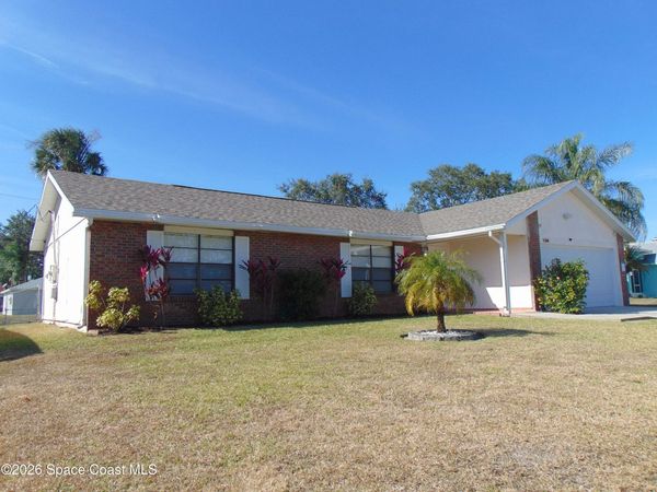 1136 Lamplighter Drive NW , Palm Bay, FL 32907
