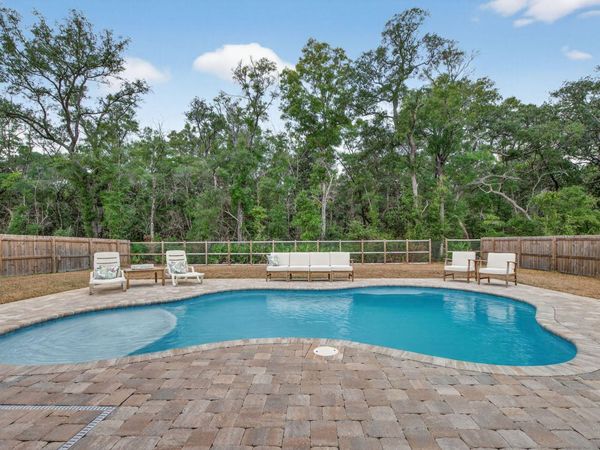 100 W Oak Trees Lane, Freeport, FL 32439