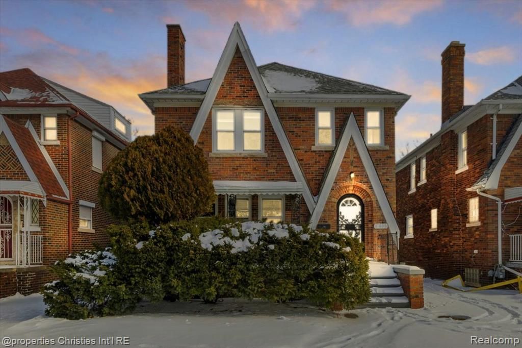 17600 Santa Barbara Drive, Detroit, MI 48221 Main Photo