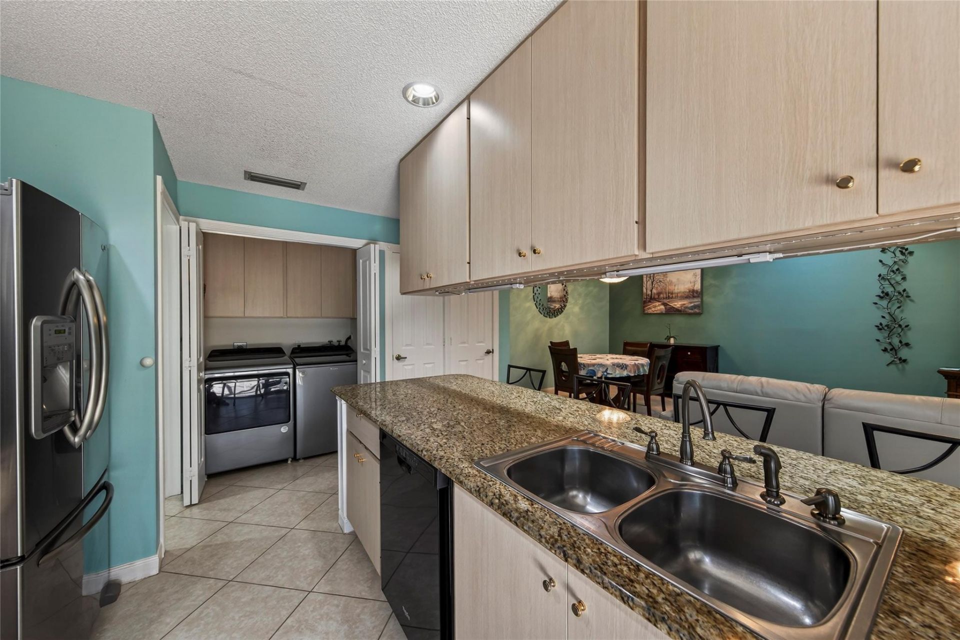 1202 NW Sun Terrace Circle, Unit D, Port Saint Lucie, FL 34986 Photo